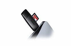 UGREEN USB-C + USB TF/SD 3.0 Card Reader
